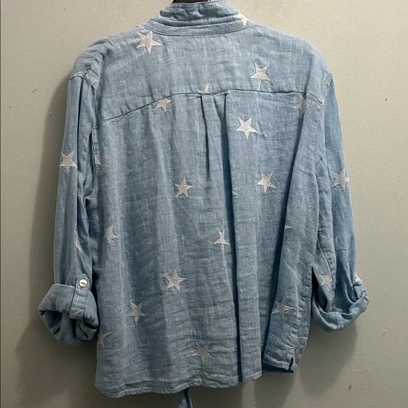 Women's Light Blue Star Linen Tie-Front Shirt - Picture 3 of 7